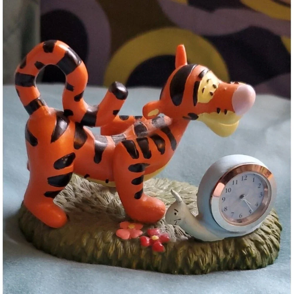 Adorable Tigger and Friends Desk Clock with Blue Snail